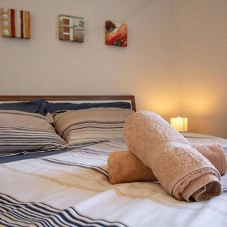 Modern Apt In The Heart Of Maltese Nightlife Saint Julian's 外观 照片